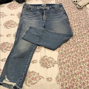 Good American CURVE Boyfriend Jeans